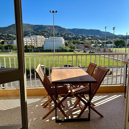 T3 A 300M Plage Avec Piscine Tennis لو لا فاندو المظهر الخارجي الصورة